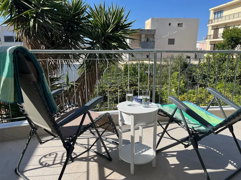 Amalia Beletage, Terrasse 1